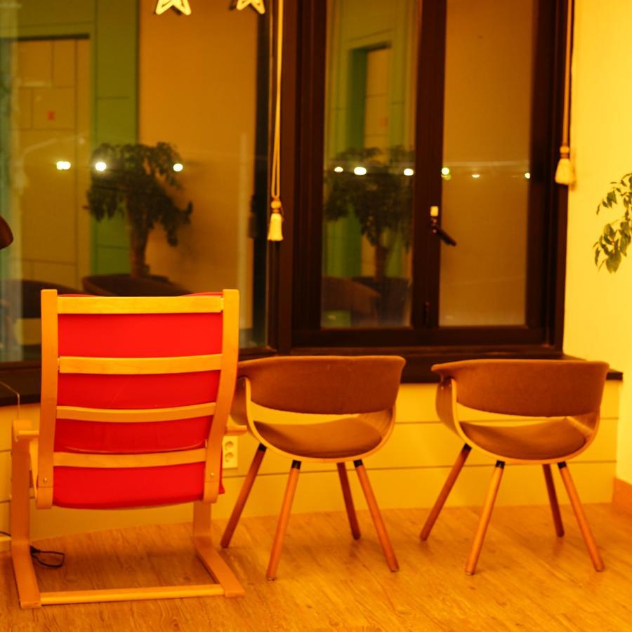 My Mother Guesthouse เมืองเชจู ภายนอก รูปภาพ